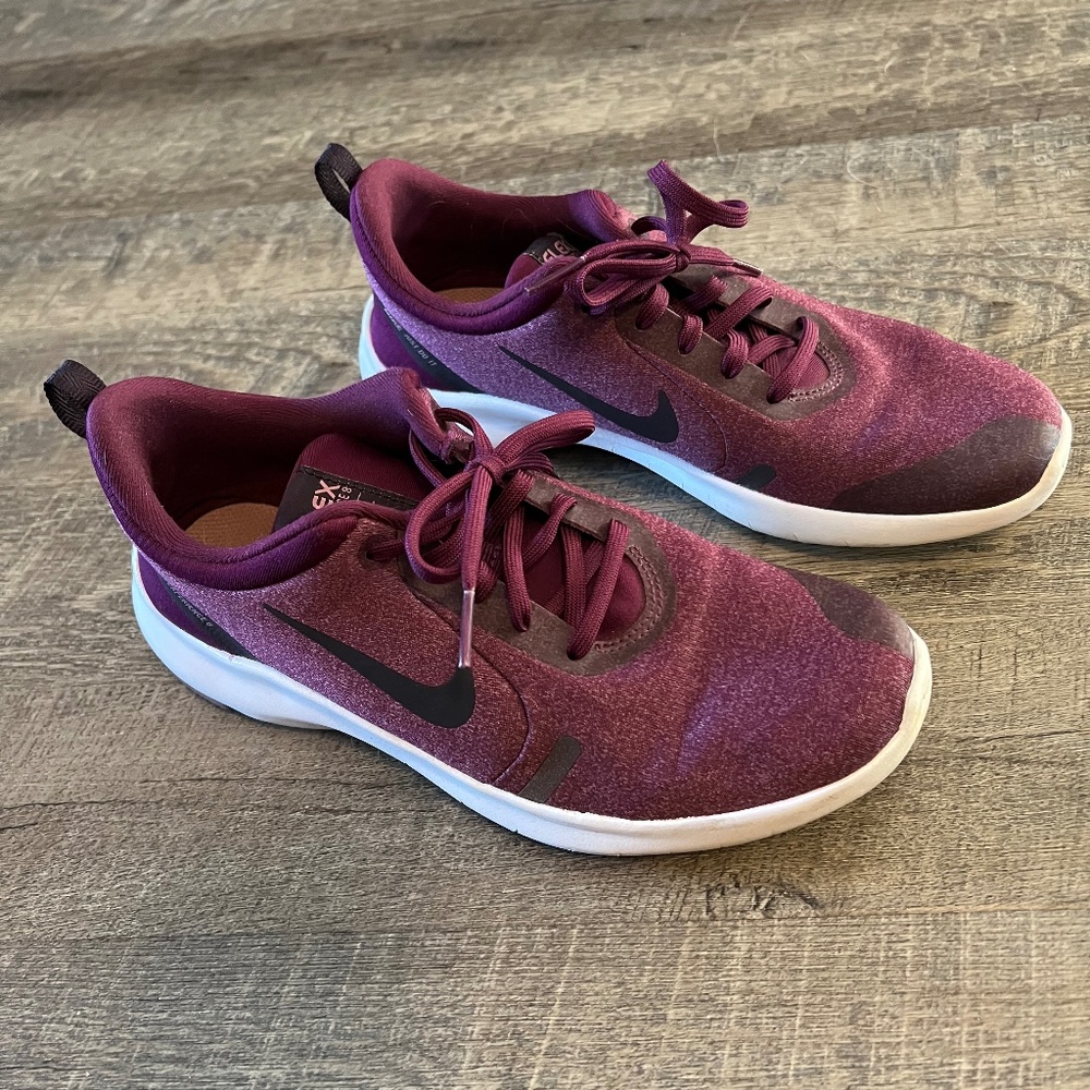 Nike Flex Tennis Shoes